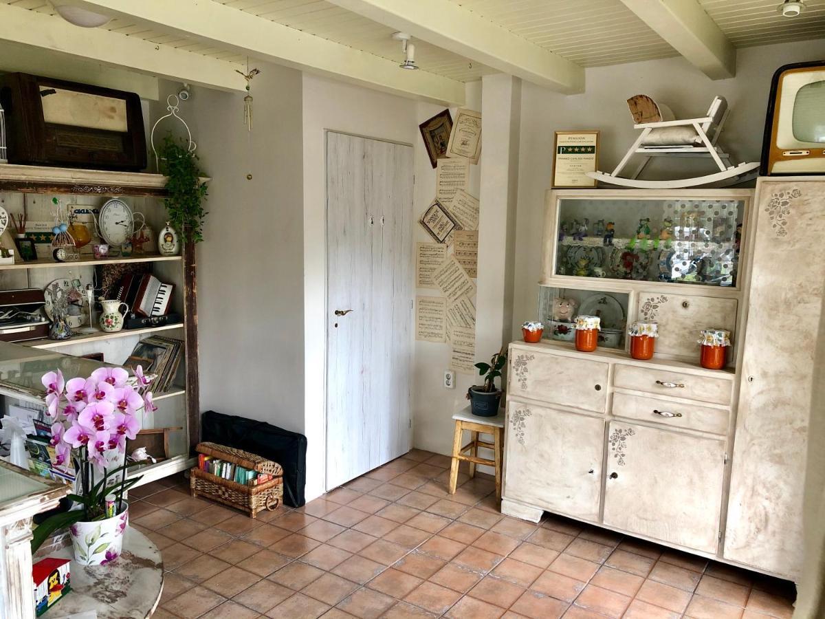 F57 - Franko Csaladi Panzio Bed & Breakfast บาลาตอนแลลเล ภายนอก รูปภาพ
